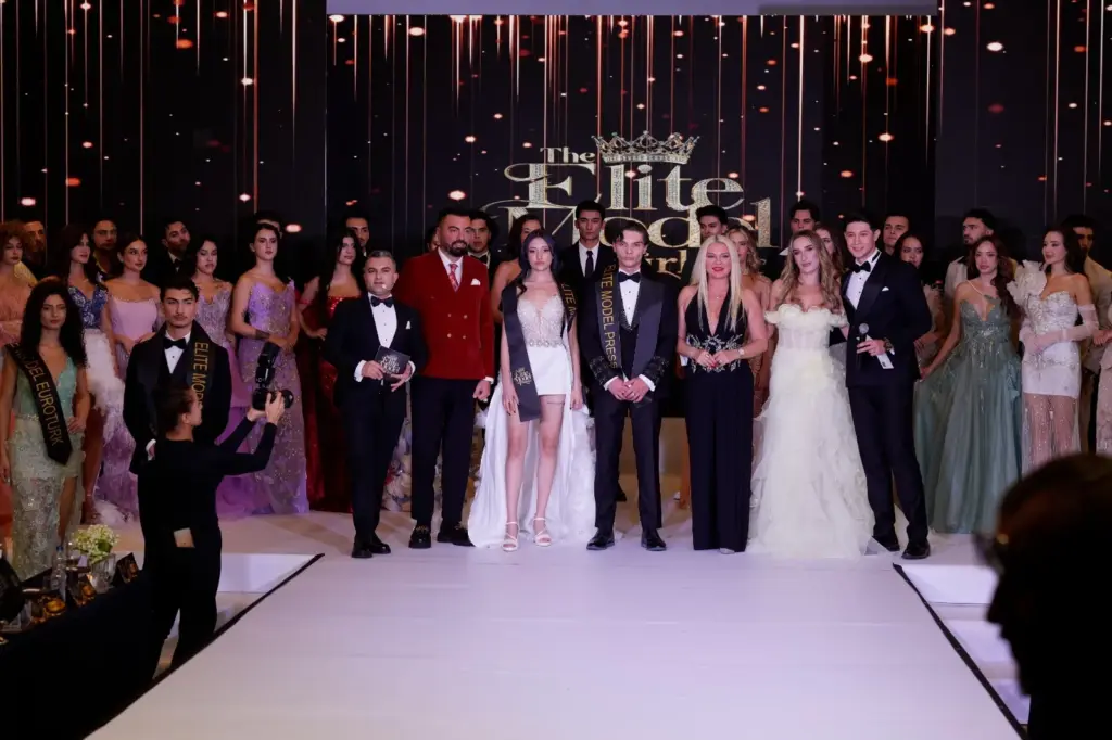Moda dünyasının kalbi Elite Model Türkiye finalinde attı